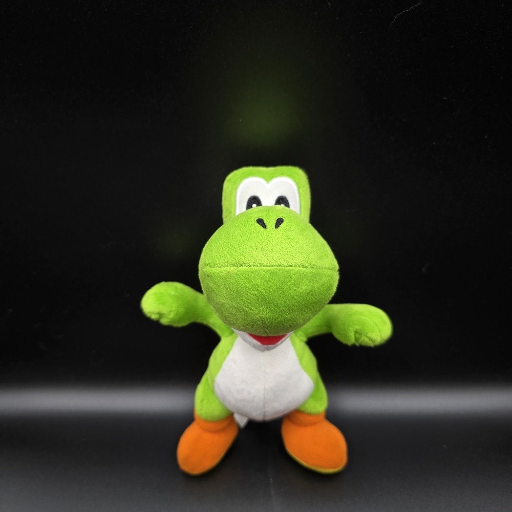 Super‎ Mario Yoshi Plush 9" Green Nintendo 2021